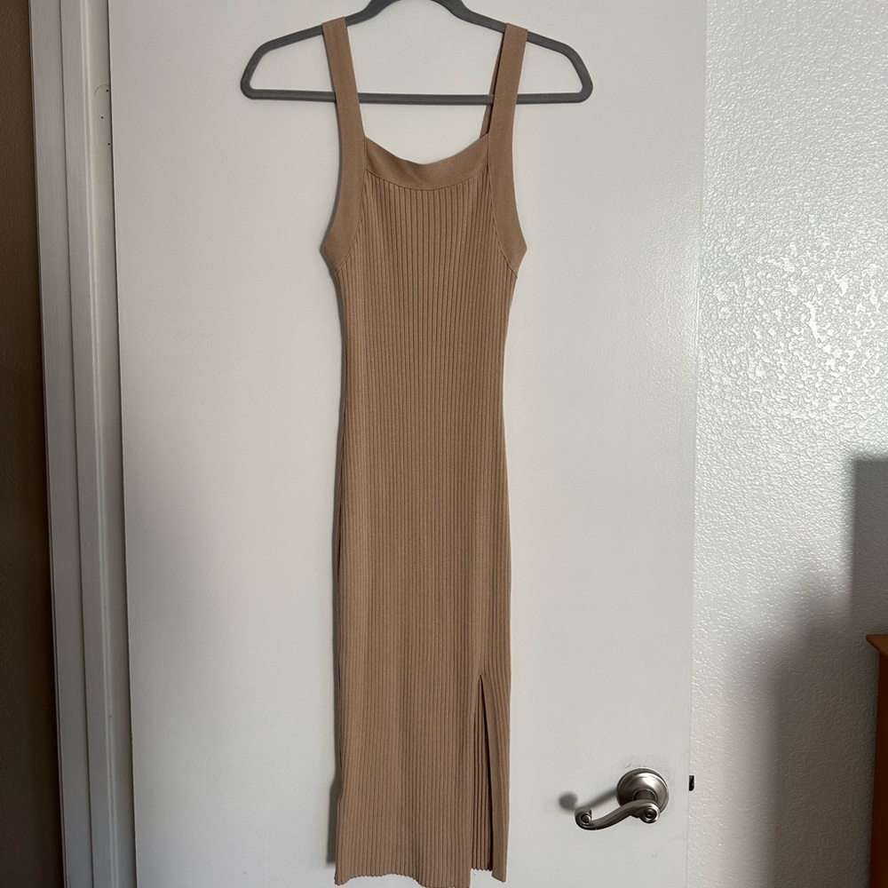 Abercrombie & Fitch Tan Midi dress